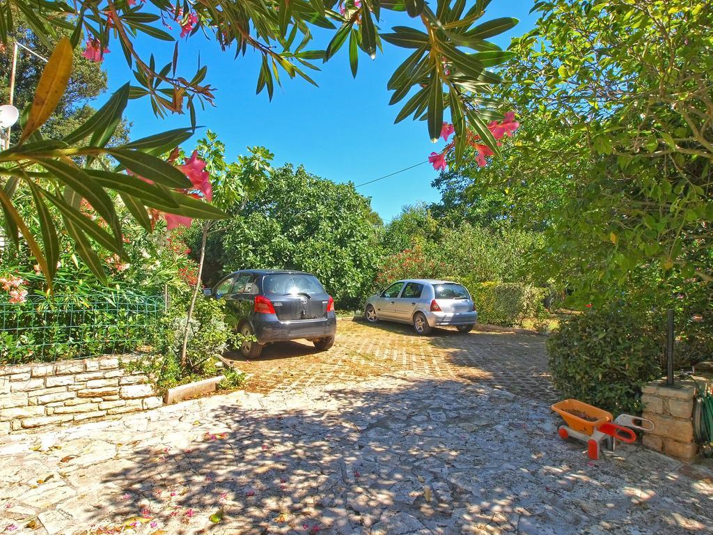 פרמנטורה Apartments Vlasta 1410 מראה חיצוני תמונה